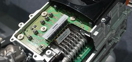 自動車・電気自動車の電子部品設計